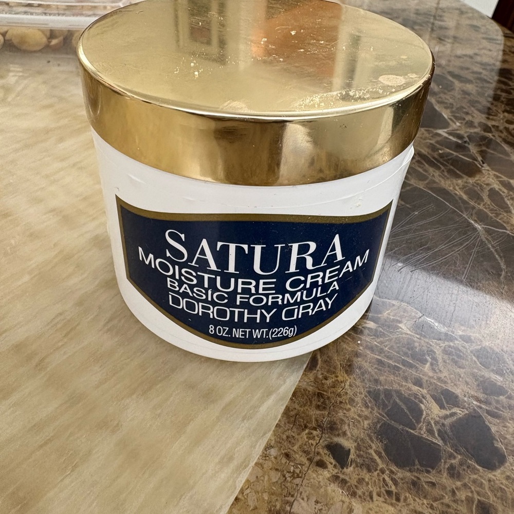 Satura Moisture Cream by Dorothy Gray